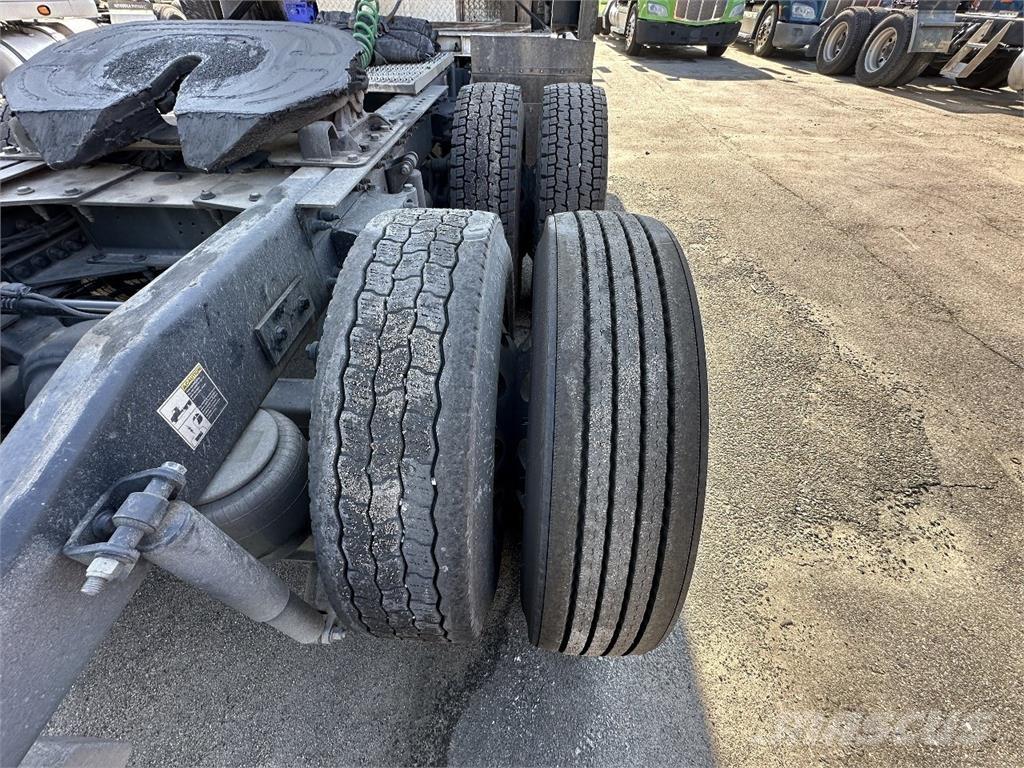 Peterbilt 579 Tahače