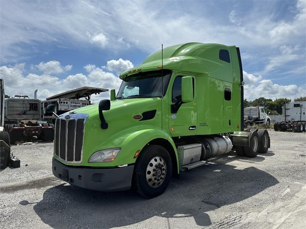 Peterbilt 579 Tahače