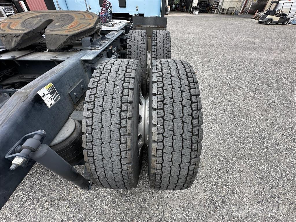 Peterbilt 579 Tahače