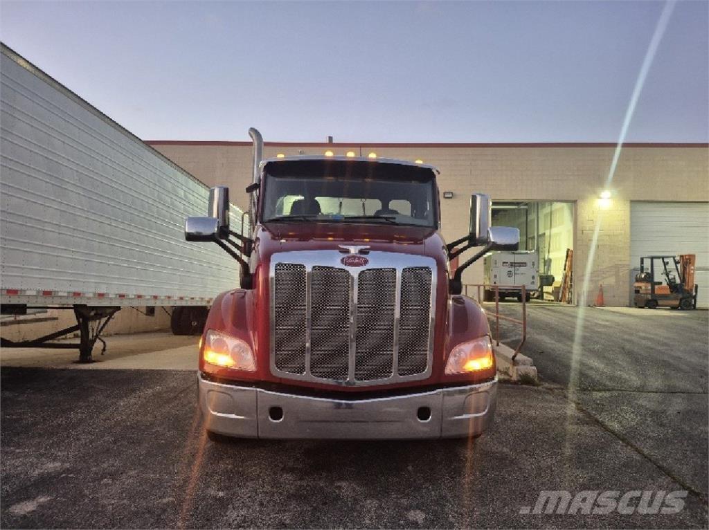 Peterbilt 579 Tahače