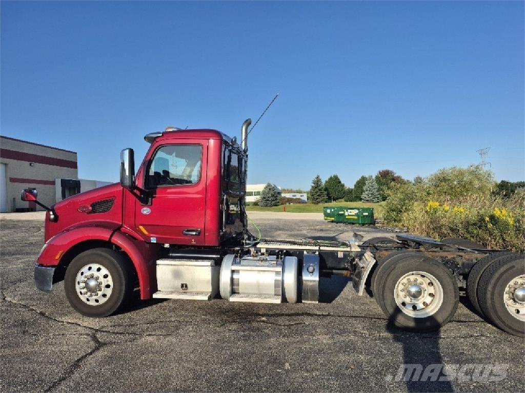 Peterbilt 579 Tahače