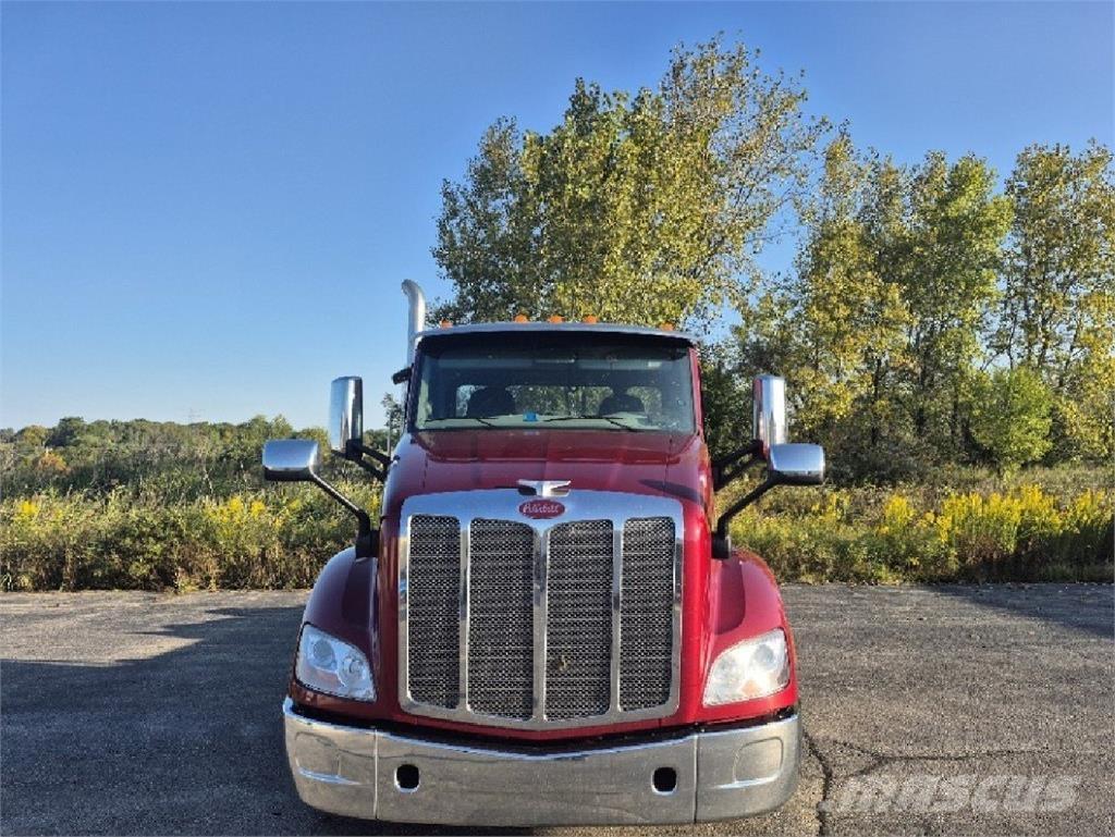 Peterbilt 579 Tahače