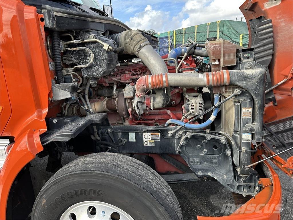 Peterbilt 579 Tahače