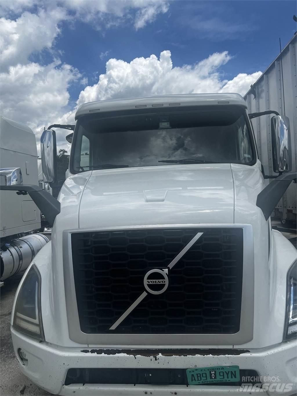 Volvo VNR64T640 Tahače