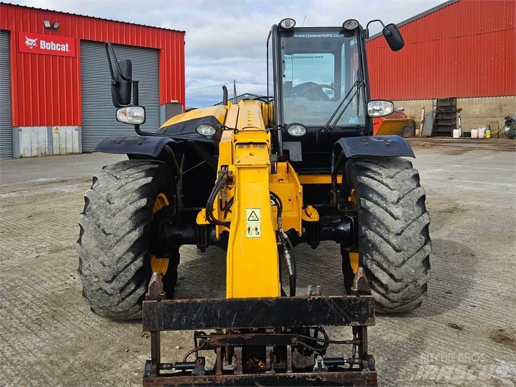 JCB 526-56 Teleskopické manipulátory