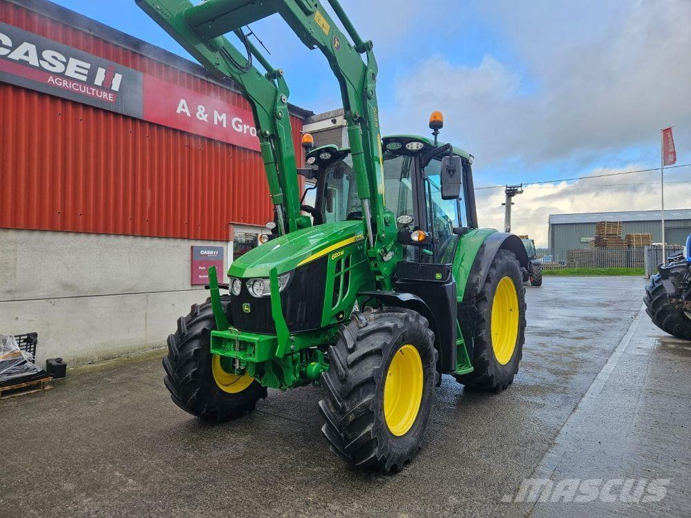 John Deere 6120M Traktory