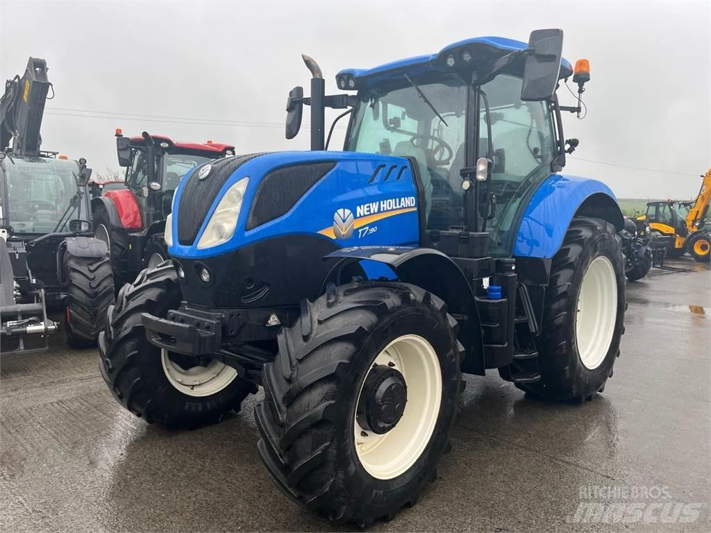 New Holland T7.190 Traktory