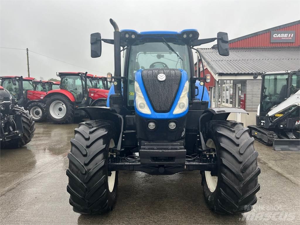 New Holland T7.190 Traktory