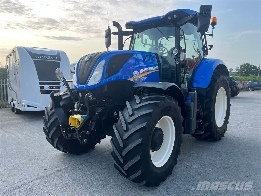 New Holland T7.210 Traktory
