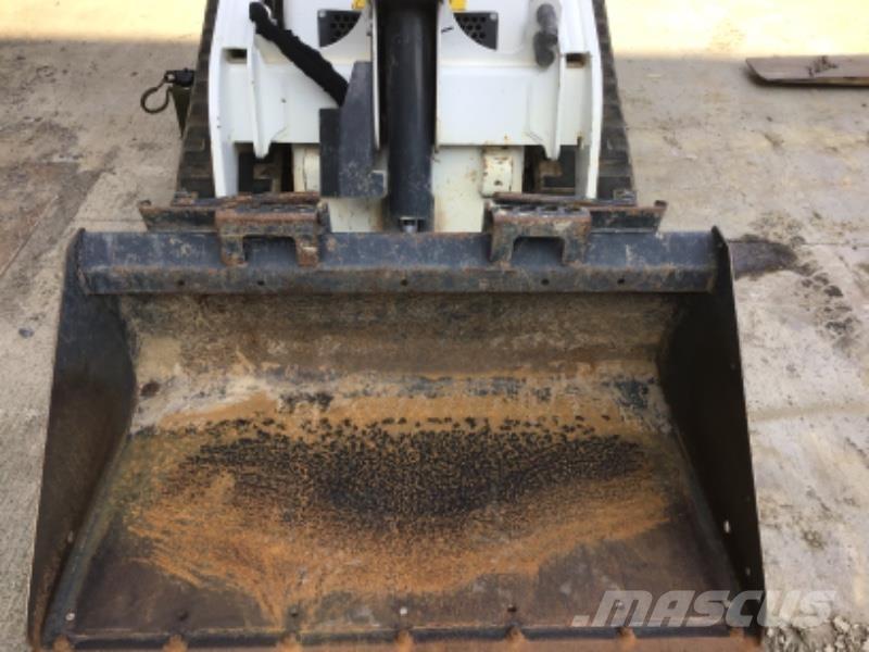 Bobcat MT100 Smykem řízené nakladače