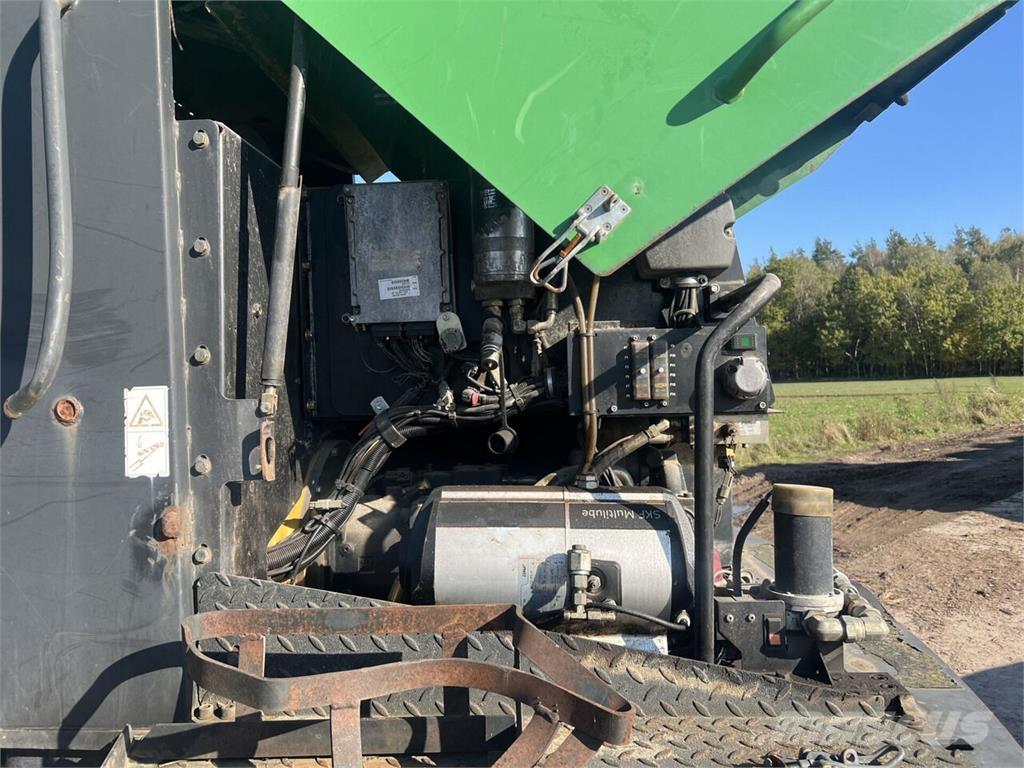 John Deere  Harvestory