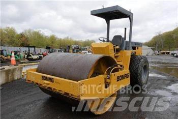Bomag BW212D-2 Další válce