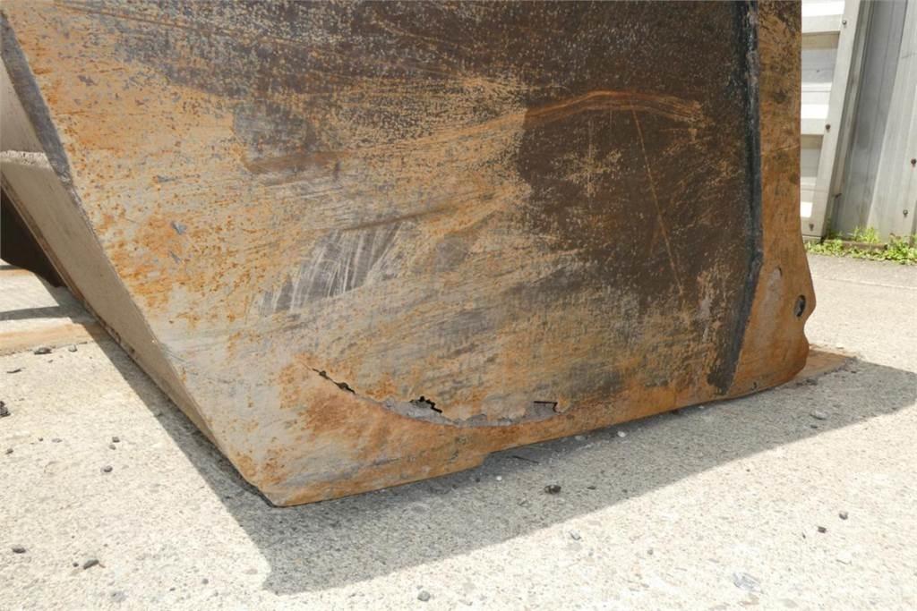 CAT 930G Kolové nakladače