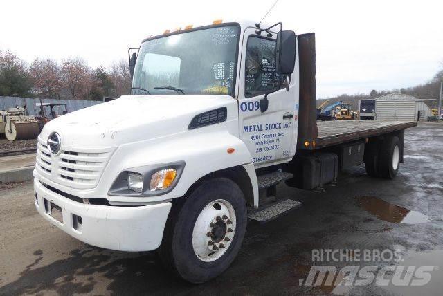 Hino 308 Valníky/Sklápěcí bočnice