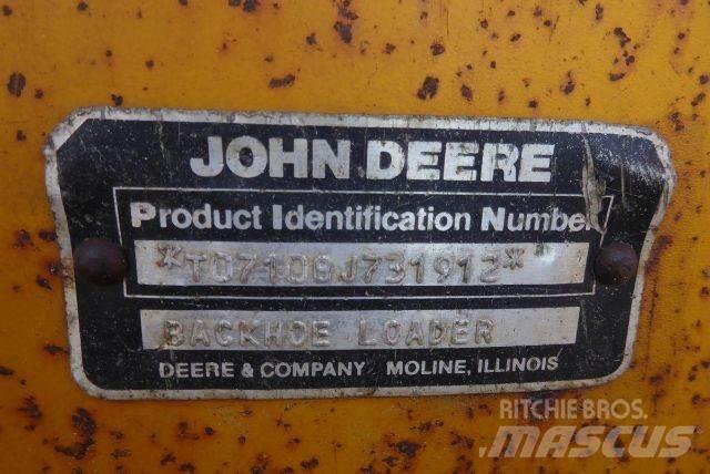 John Deere 710B Rýpadlo-nakladače