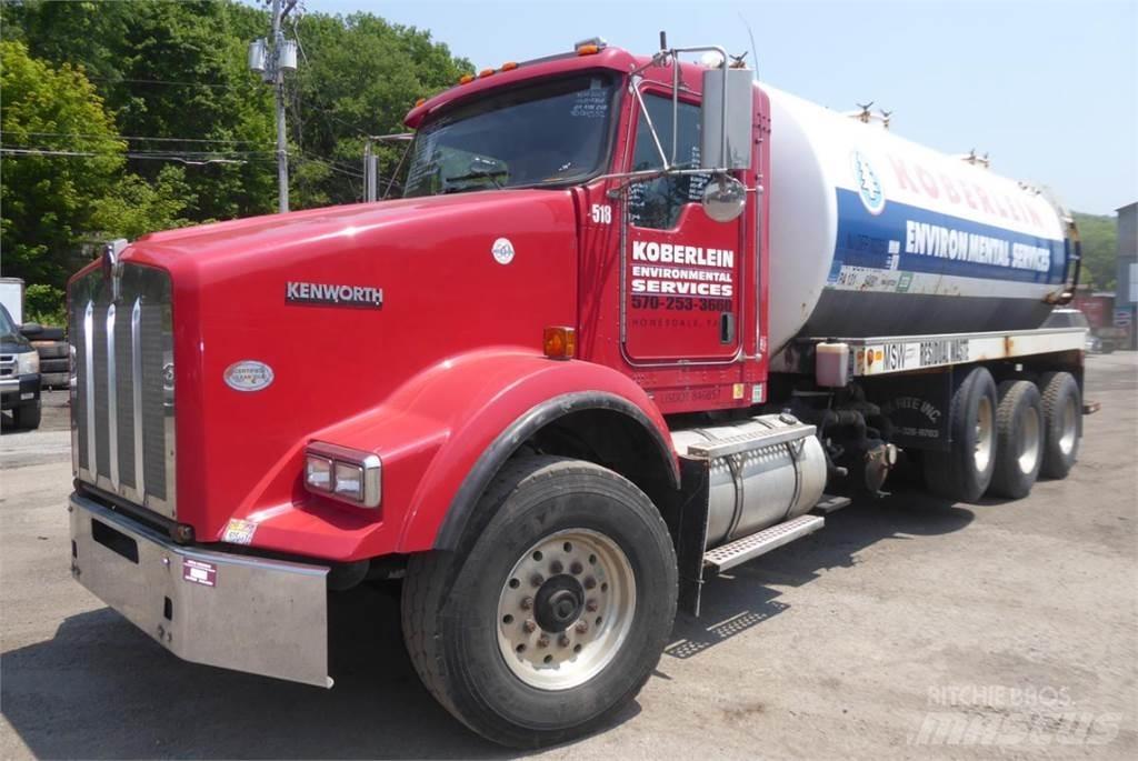 Kenworth T800 Kombinované/Čerpací cisterny