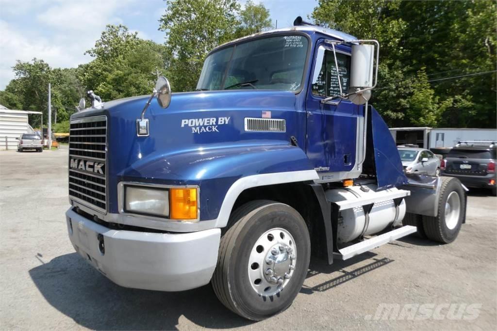 Mack CH612 Nákladní vozidlo bez nástavby