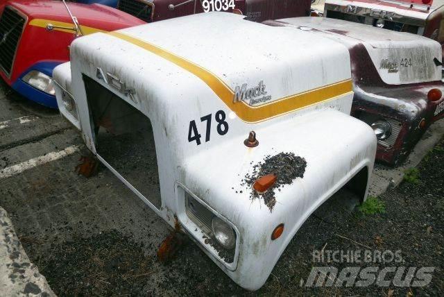 Mack R690T Doprava – ostatní