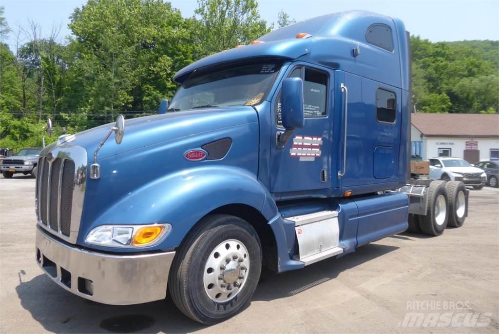 Peterbilt 387 Tahače