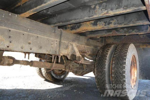 UD 1100 Skříňová nástavba