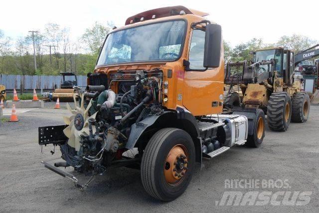 Volvo VNM42T Nákladní vozidlo bez nástavby