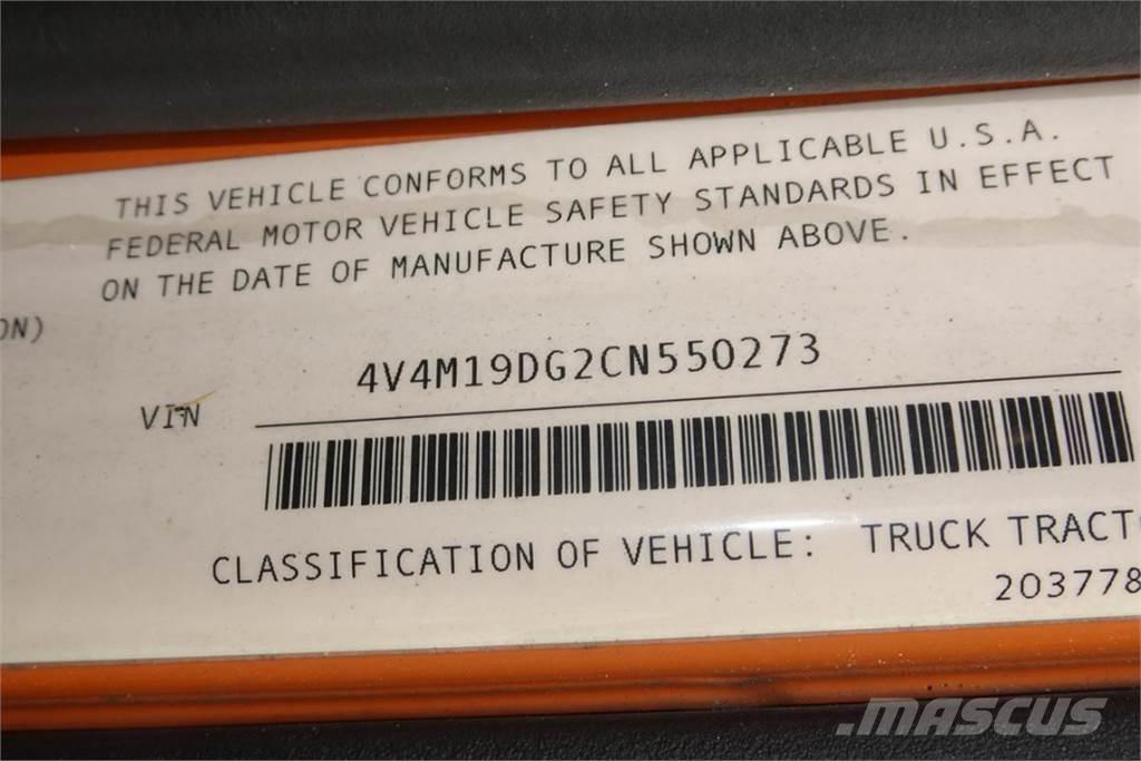 Volvo VNM42T Nákladní vozidlo bez nástavby