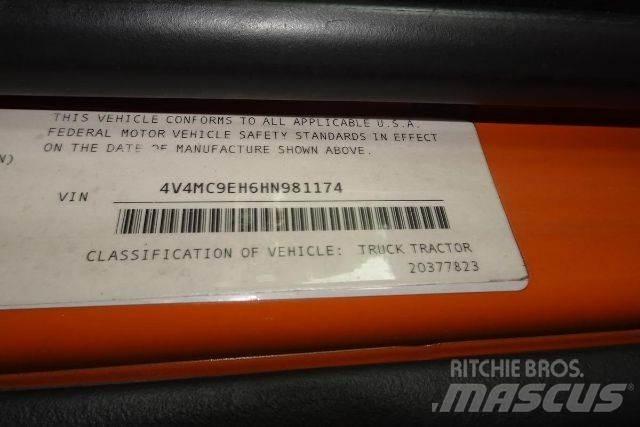 Volvo VNM64T Nákladní vozidlo bez nástavby