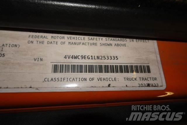 Volvo VNR64T300 Nákladní vozidlo bez nástavby