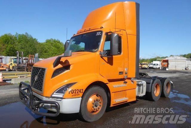 Volvo VNR64T300 Nákladní vozidlo bez nástavby