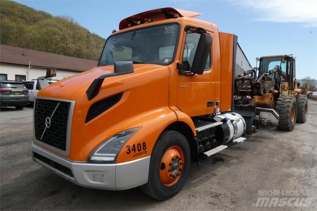 Volvo VNR64T300 Nákladní vozidlo bez nástavby