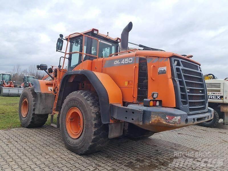 Doosan DL450-3 Kolové nakladače