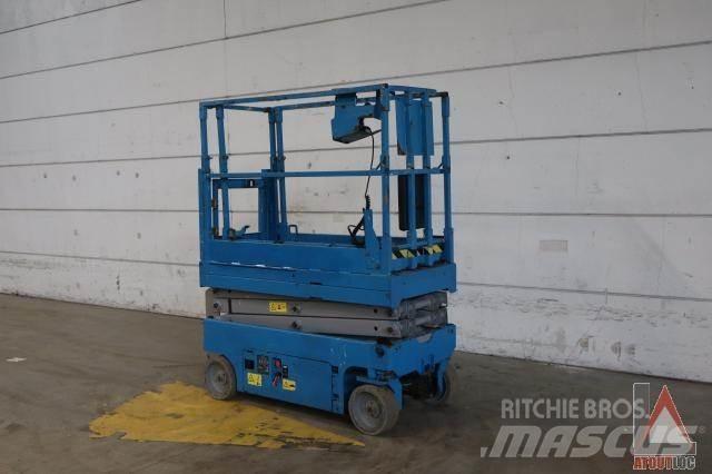 Genie GS-1532 Kloubové plošiny
