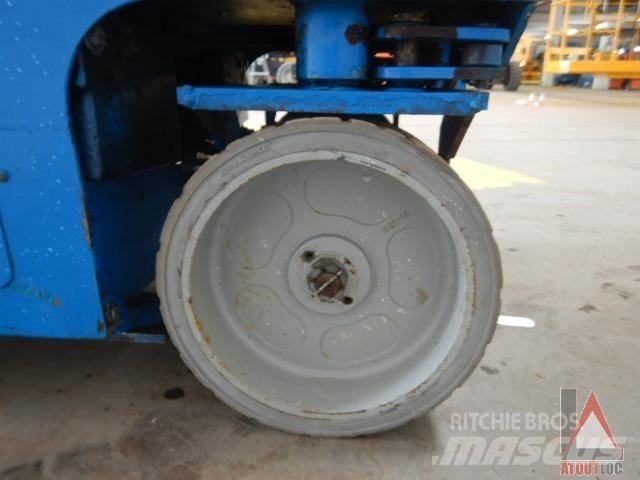 Genie GS-2032 Kloubové plošiny