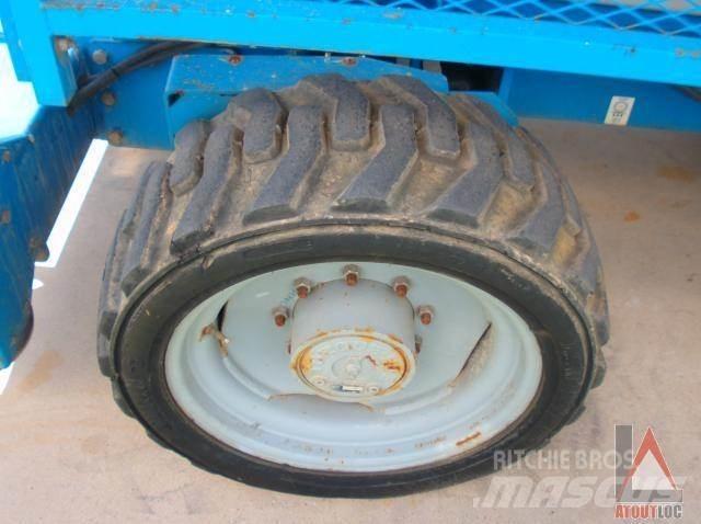 Genie GS-5390RT Kloubové plošiny