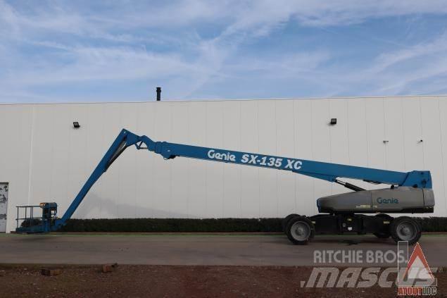 Genie SX135XC Kloubové plošiny