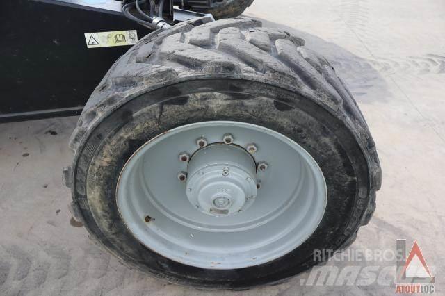 Genie SX135XC Kloubové plošiny