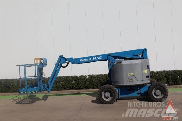 Genie Z34-22RT Kloubové plošiny