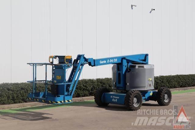 Genie Z34-22RT Kloubové plošiny