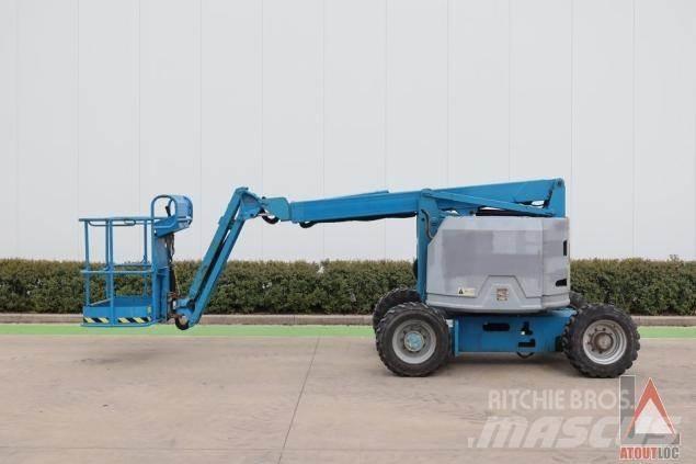 Genie Z34-22RT Kloubové plošiny