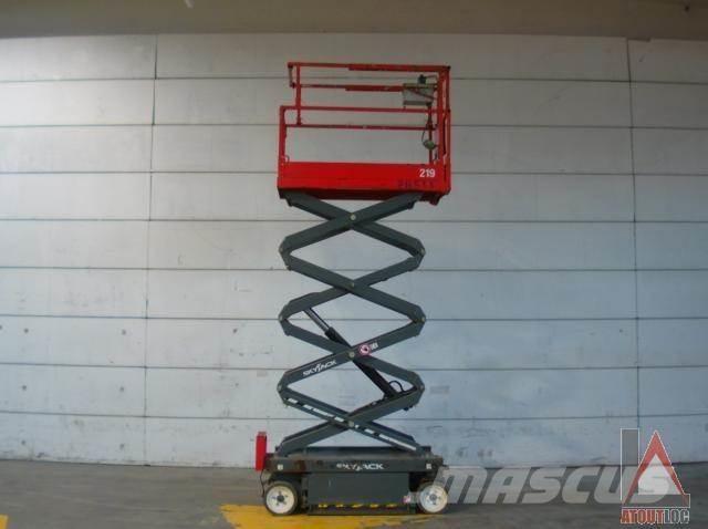 SkyJack SJ3219 Kloubové plošiny
