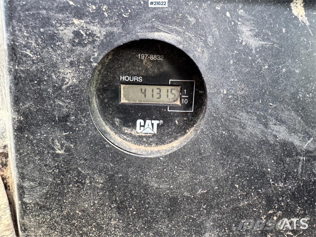 CAT 305C Pásová rýpadla