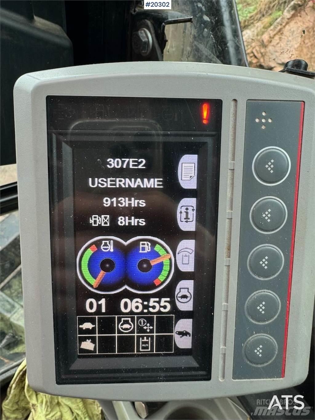 CAT 307E2 Pásová rýpadla
