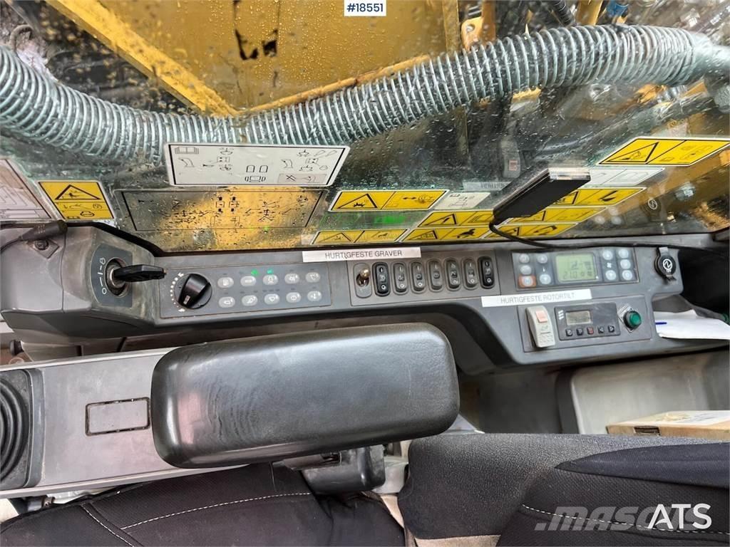 CAT 320E Pásová rýpadla