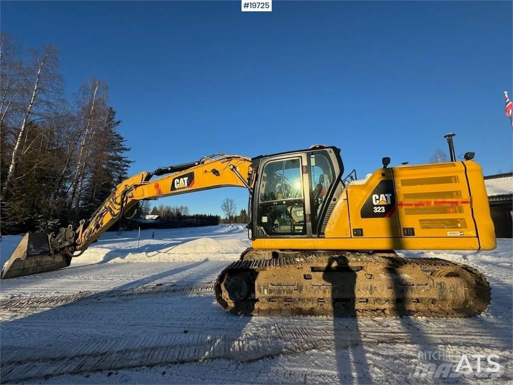CAT 323 Pásová rýpadla