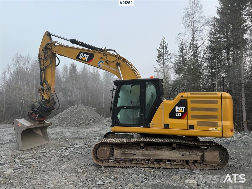 CAT 323 Pásová rýpadla