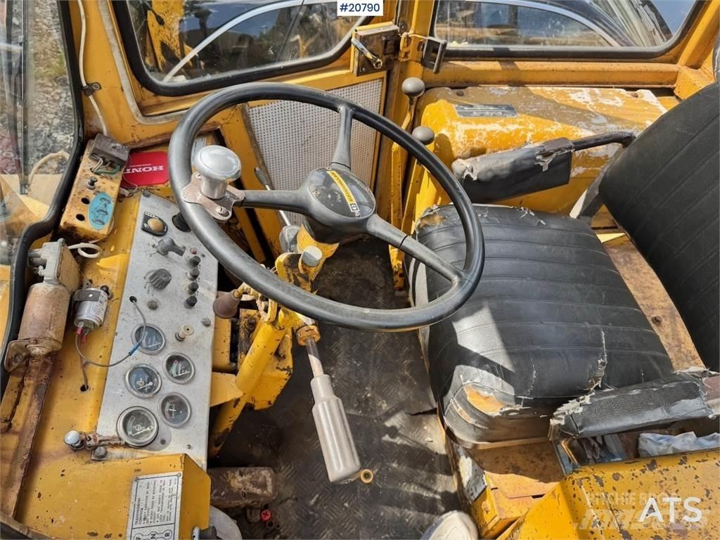 CAT 920 Kolové nakladače
