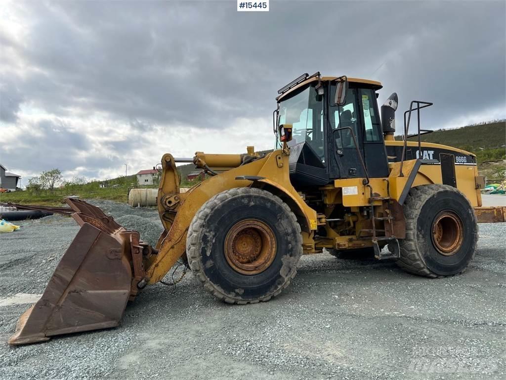CAT 966G Kolové nakladače