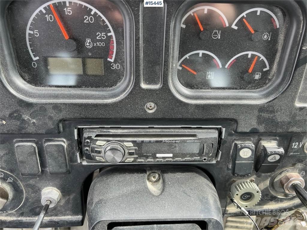 CAT 966G Kolové nakladače