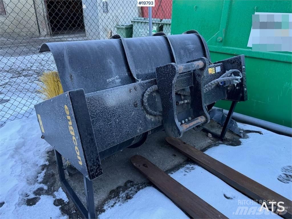 Engcon SR1600C broom Stavebnictví - ostatní