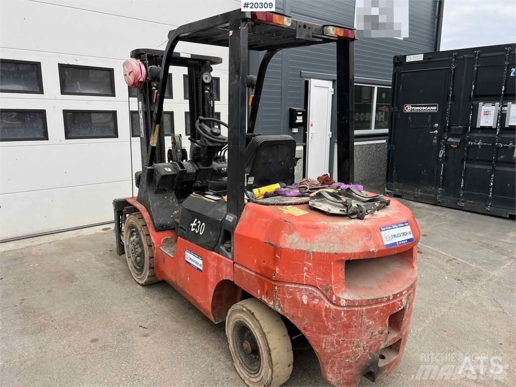 Gaffeltruck FG301 Manipulace s materiálem – ostatní